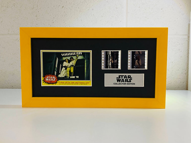 Star Wars EPIV | 2 Cell with Original Trading Card Display
