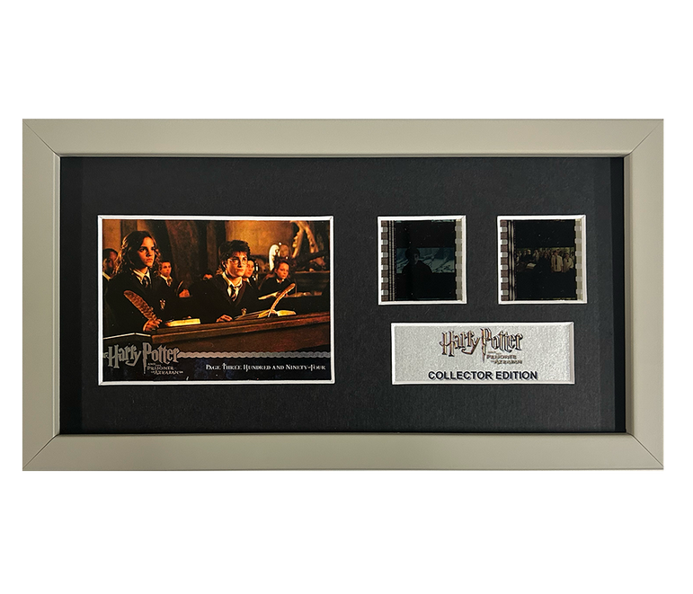 Harry Potter & the Prisoner of Azkaban |  2 Cell with Original Trading Card Display