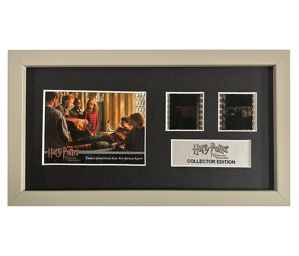 Harry Potter & the Prisoner of Azkaban |  2 Cell with Original Trading Card Display