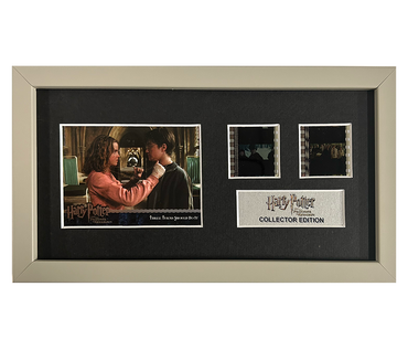 Harry Potter & the Prisoner of Azkaban |  2 Cell with Original Trading Card Display