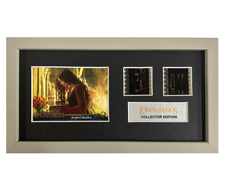Lord of the Rings ROK |  2 Cell with Original Trading Card Display