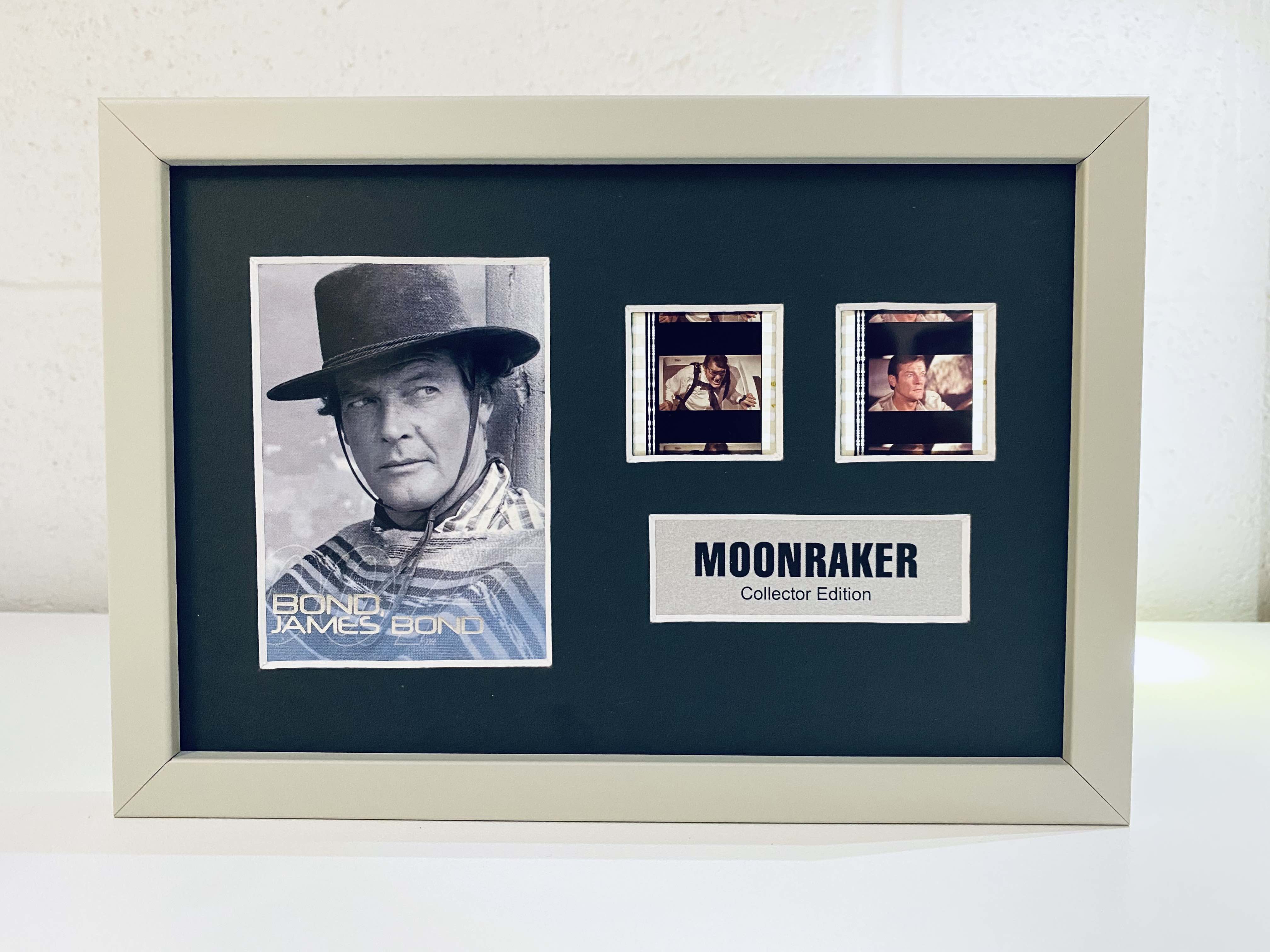 Moonraker | TradeCell Display | Roger Moore | James Bond