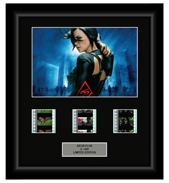 Aeon Flux (2005) | 3 Cell Display