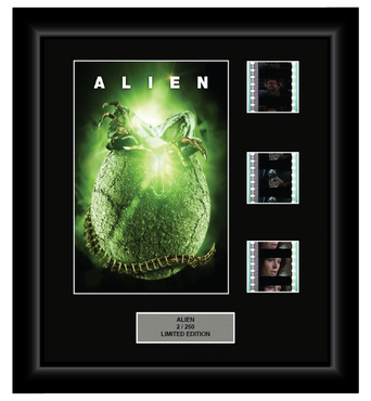Alien: Director's Cut (1983) | 3 Cell Display
