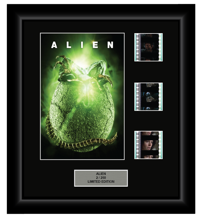 Alien: Director's Cut (1983) | 3 Cell Display