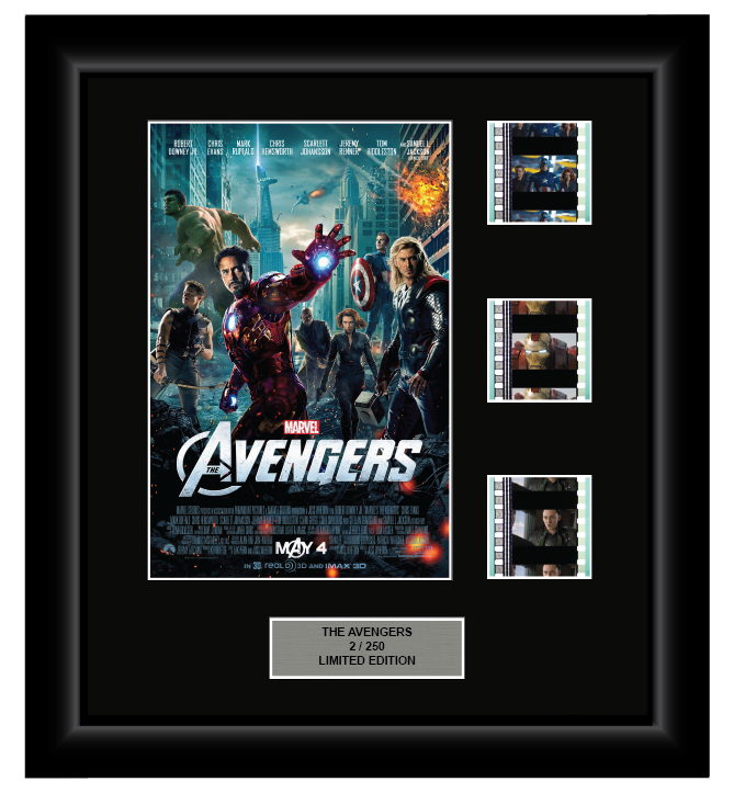 Avengers (2012) - 3 Cell Display