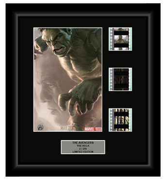 Avengers Hulk (2012) - 3 Cell Display - ONLY 1 AT THIS PRICE!