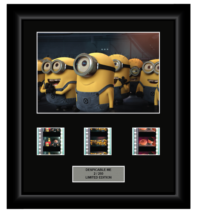 Despicable Me (2010) - 3 Cell Display