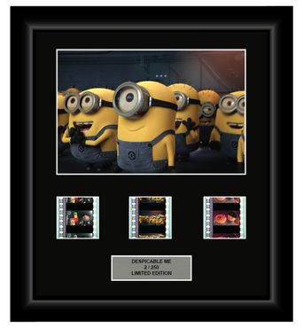 Despicable Me (2010) - 3 Cell Display