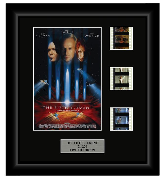 The Fifth Element (1997) - 3 Cell Display