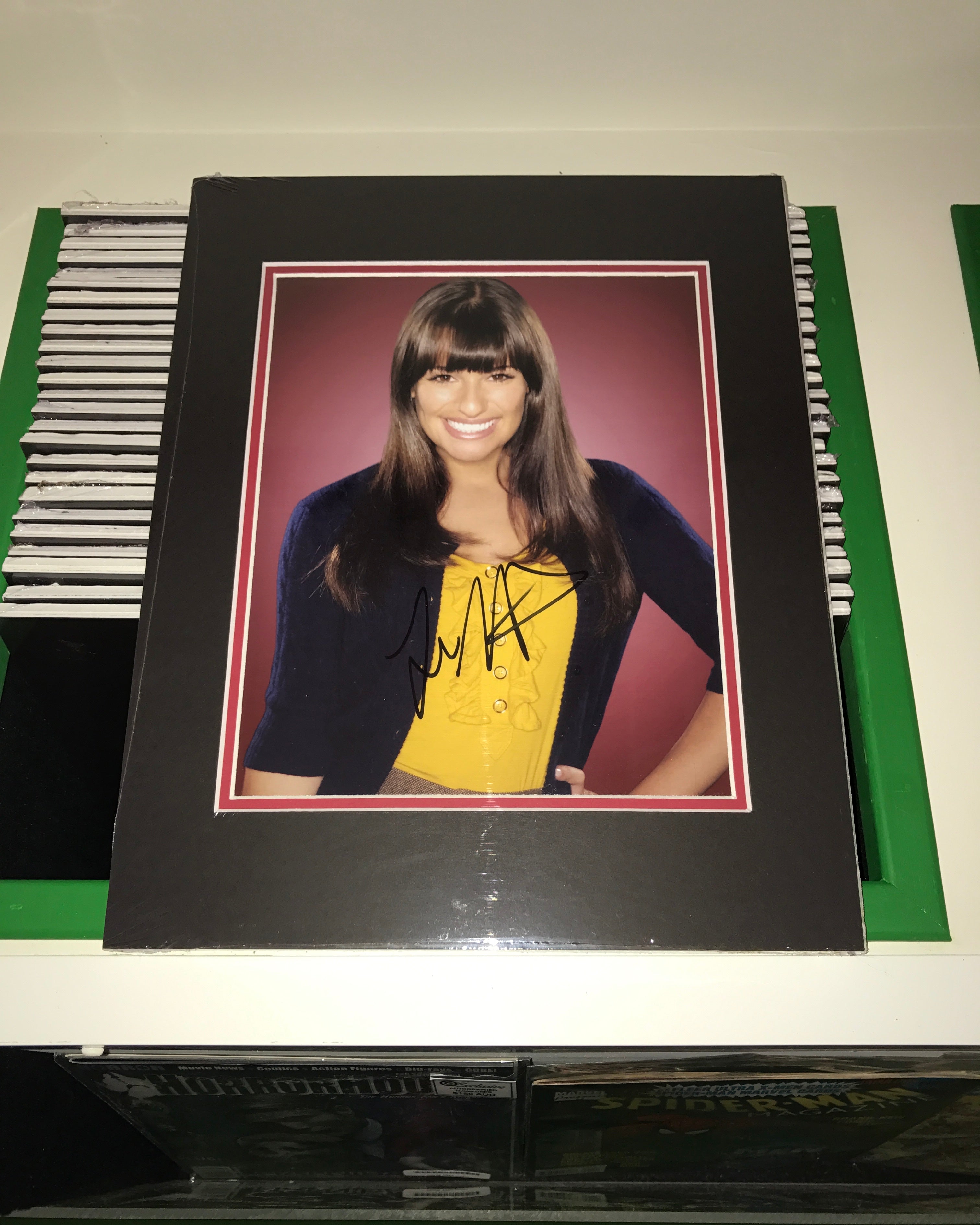 Lea Michele Autograph | GLEE