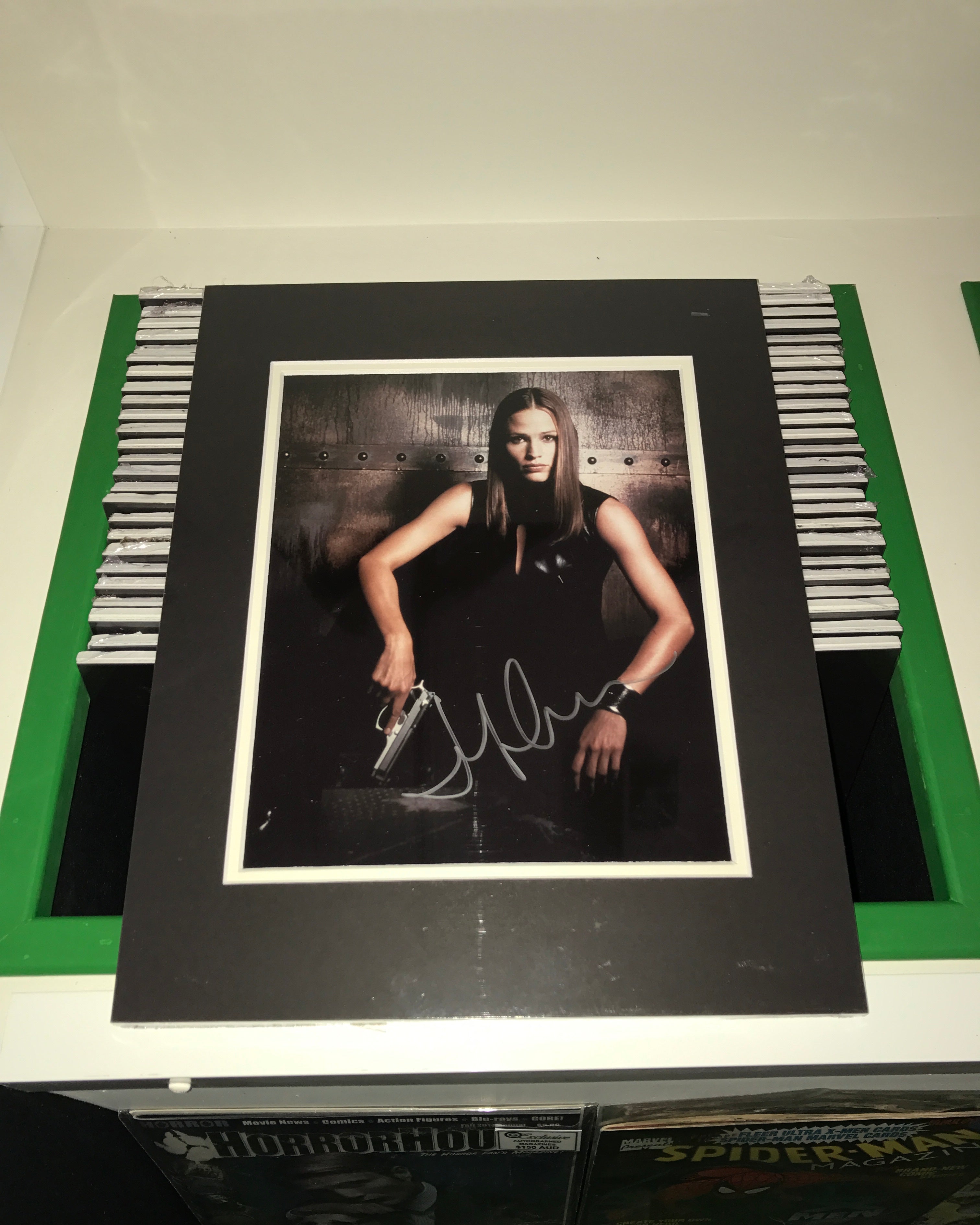 Jennifer Garner Autograph | Alias