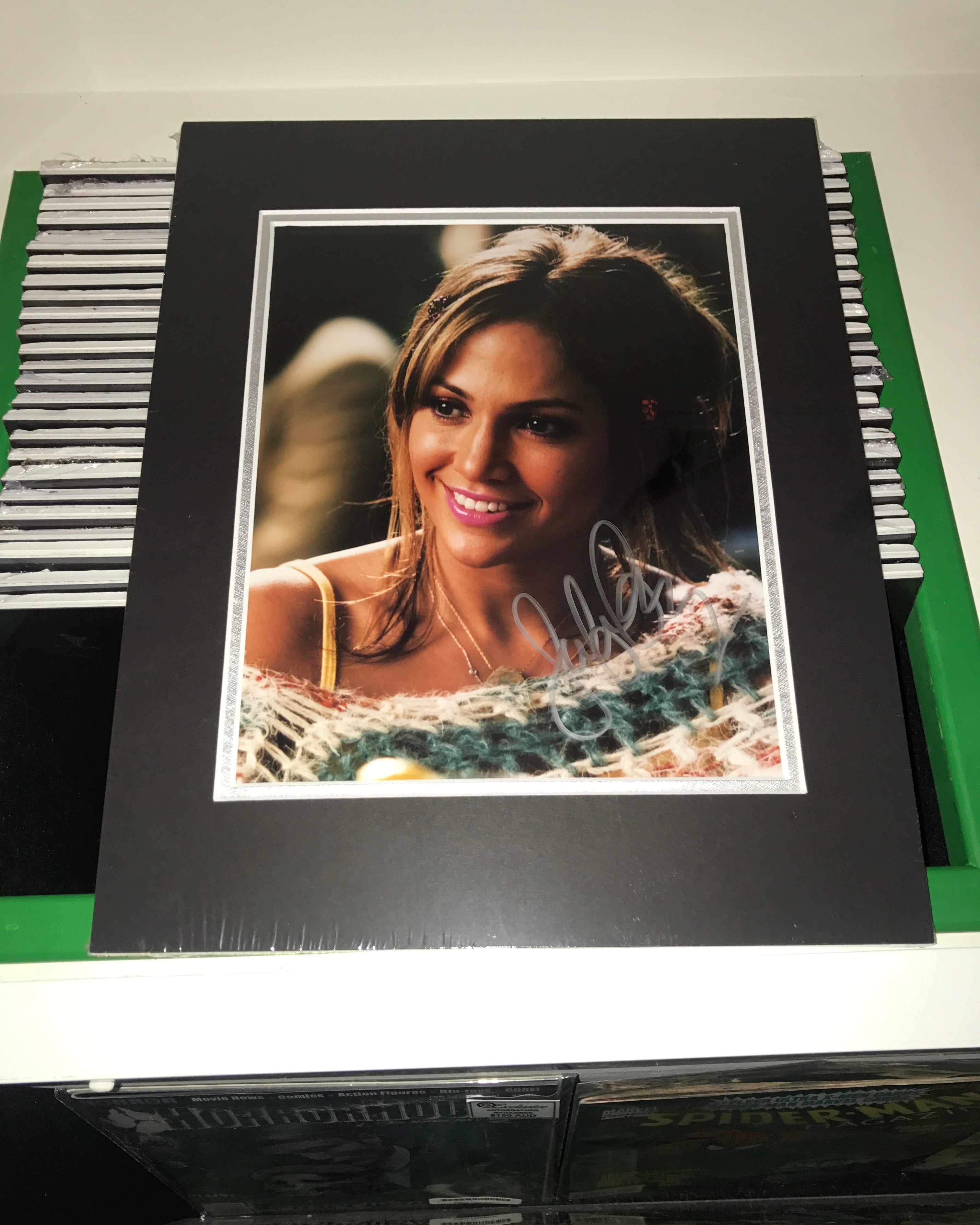 Jennifer Lopez Autograph | Monster-in-Law