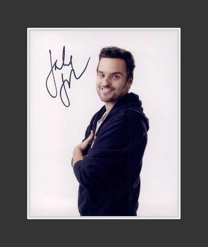 Jake Johnson Autograph | Actor | New Girl | No Strings Attached | Get Him to the Greek