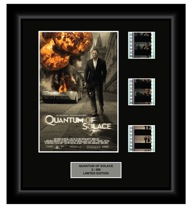 Quantum of Solace (2008) - 3 Cell Display (James Bond)