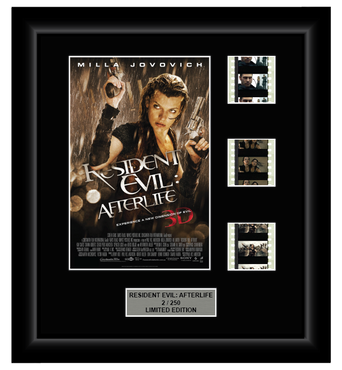 Resident Evil: Afterlife (2010) - 3 Cell Display