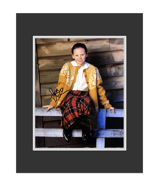 Sarah Ramos | Autographed 8x10 Photo