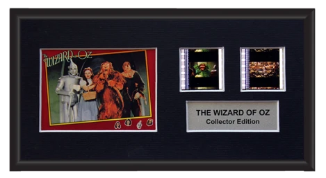 Wizard of Oz, The (1939) | 2 Cell with Original Trading Card Display