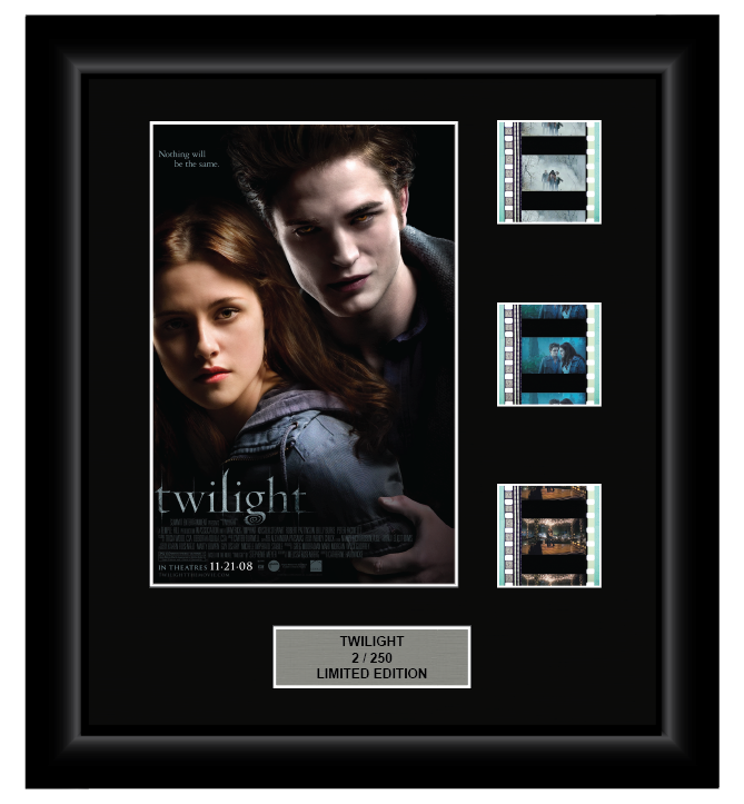 Twilight Saga: Twilight (2008) - 3 Cell Display