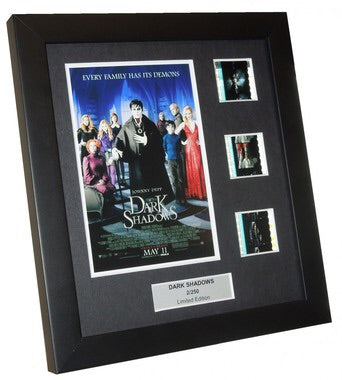 Dark Shadows (2012) - 3 Cell Display