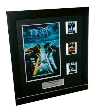 Tron: Legacy - 3 Cell Display