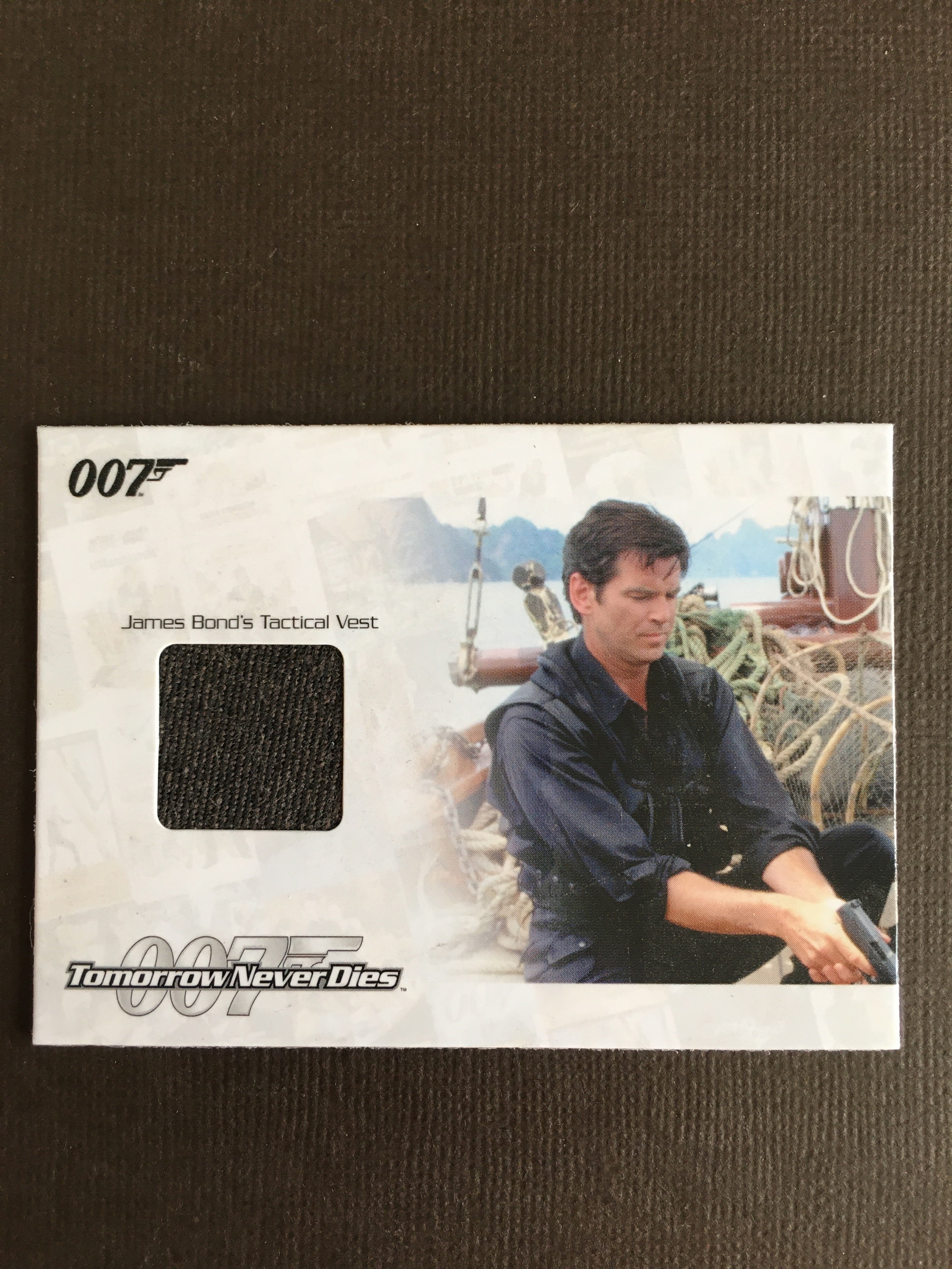 TOMMOROW NEVER DIES COSTUME (TACTICAL VEST) - Limited & Rare Trading Card