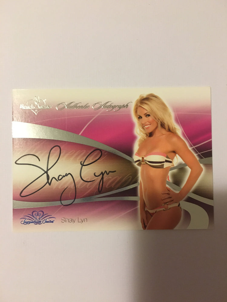 Shay Lyn - Autographed Benchwarmer Trading Card (2)