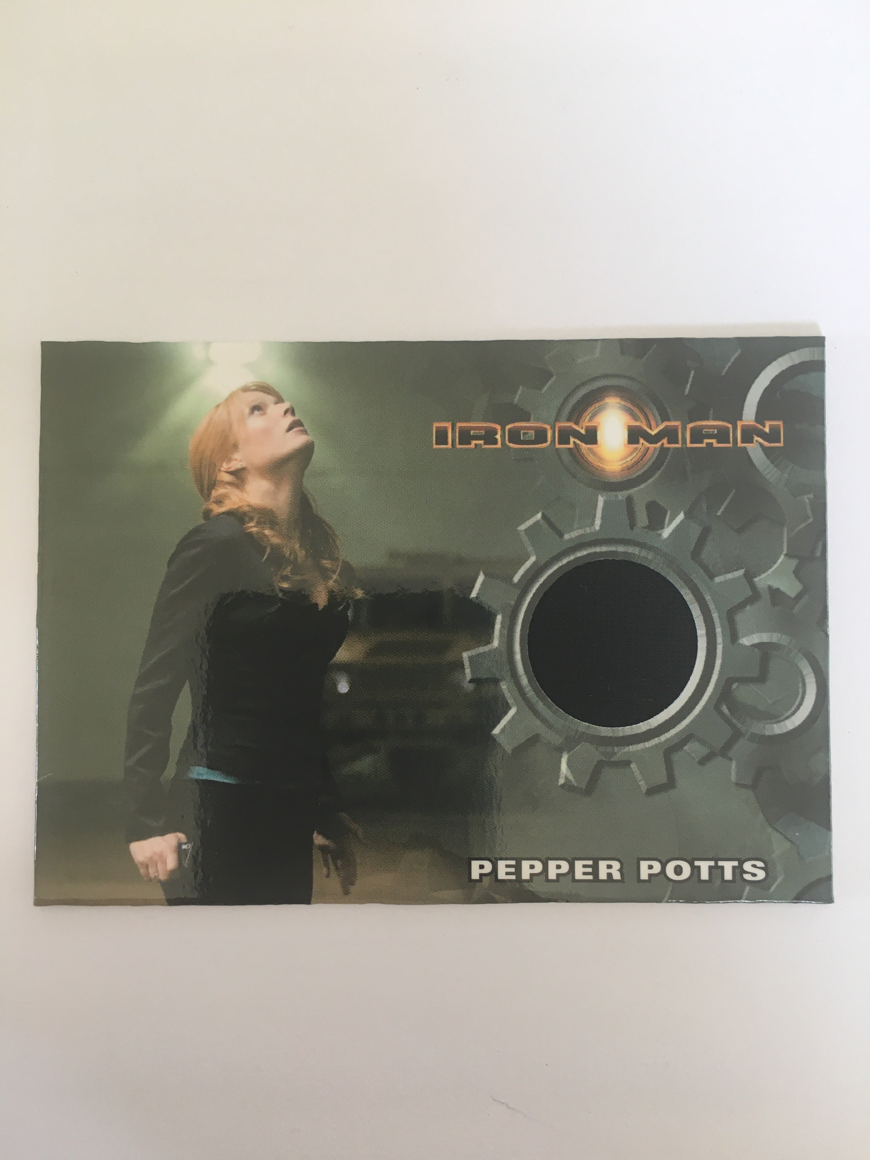 IRON MAN COSTUME (PEPPER POTTS) - Limited & Rare Trading Card